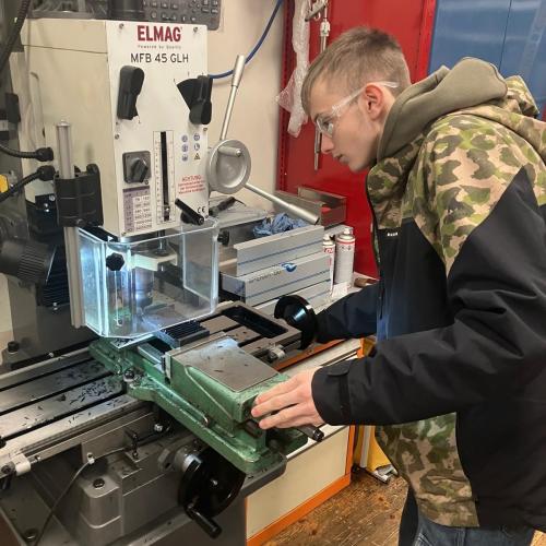 Metall Werkstätten 5